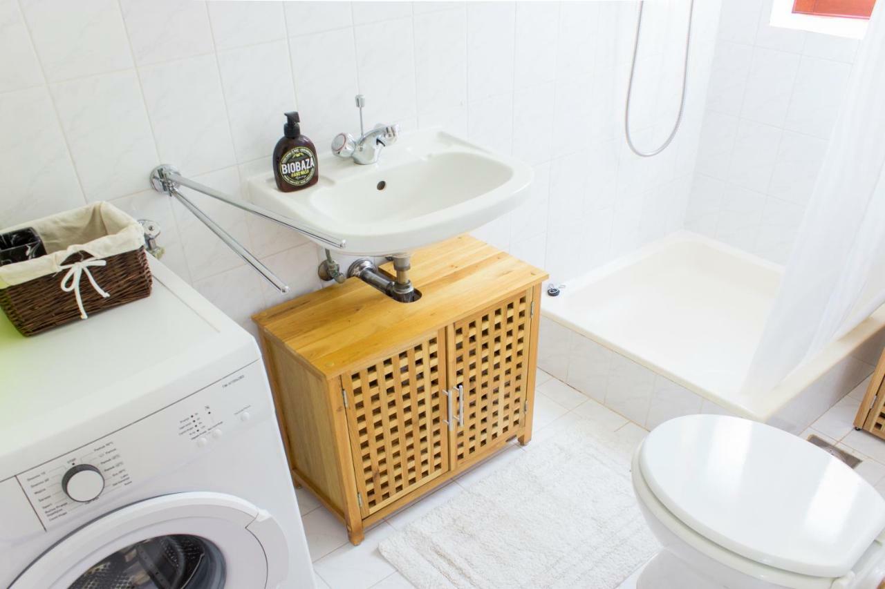 Twin Oaks Appartement Šišan Buitenkant foto